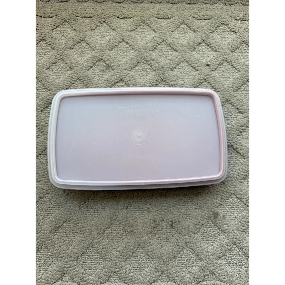 Vintage Tupperware Red Paprika Deli Meat Cheese Keeper 816-14 & 817-20- 5.5X9.5